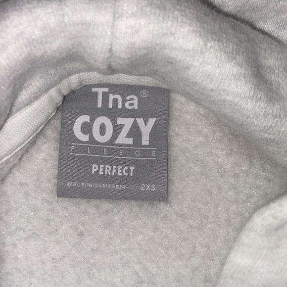 Aritzia hoodie - Picture 2 of 3